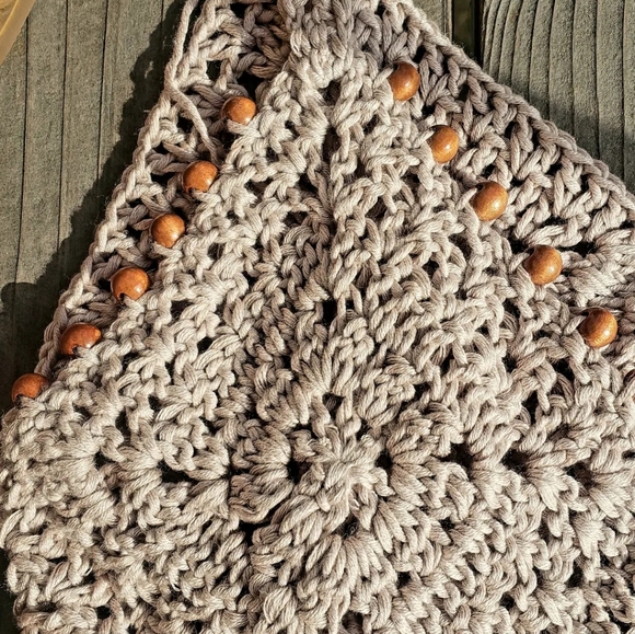 Boho fringe crop top with wood bead detailing in sz Sm by Caterina and Carlo - Picture 4 of 4